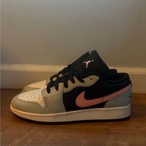 Jordan Low-Top Sneakers in Black, Gray & Pink